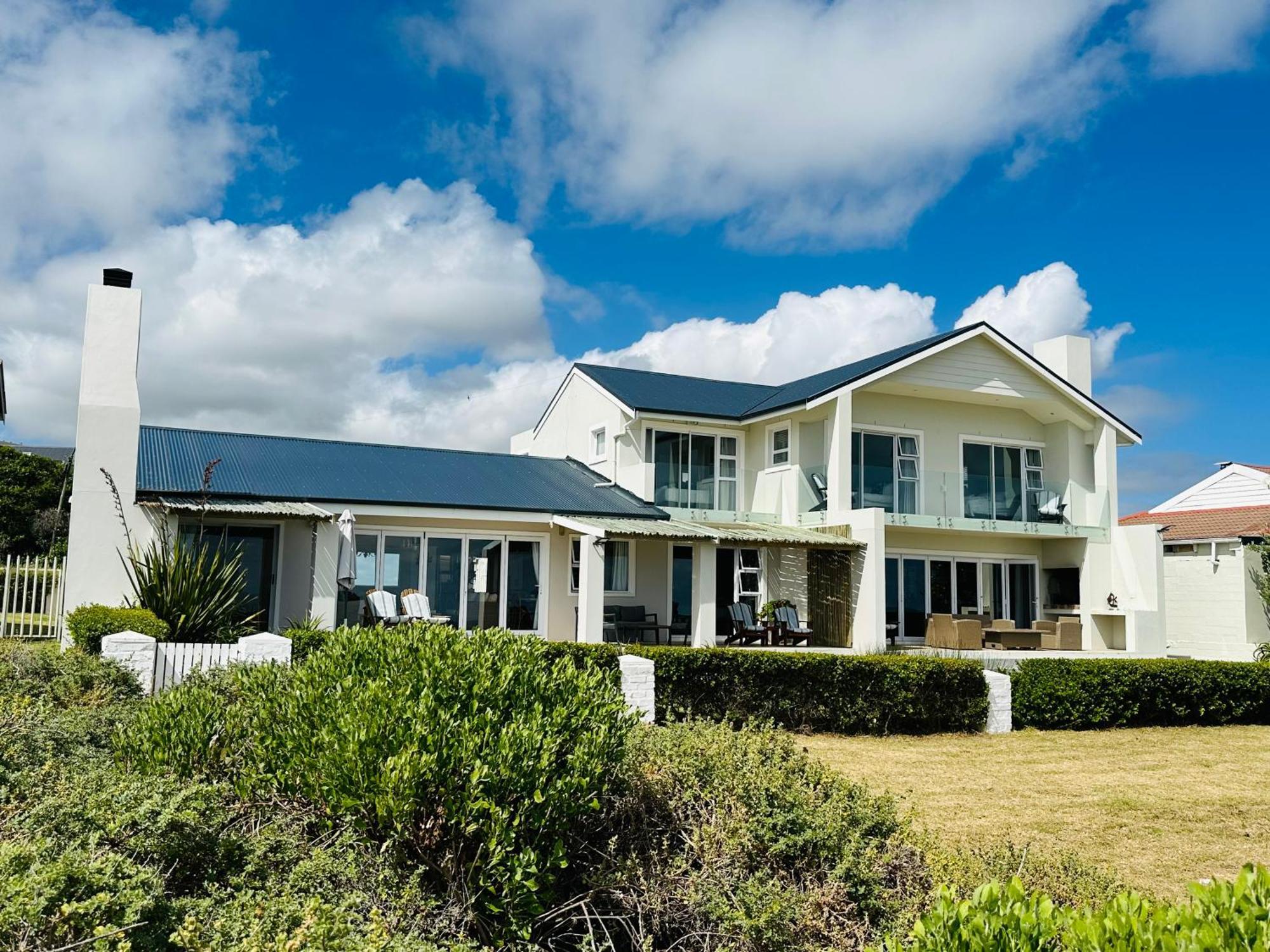 Seapearl Oceanfront Villa And Cottage Hermanus Eksteriør billede